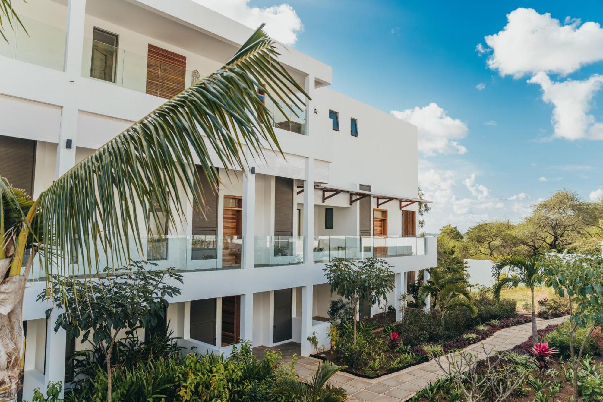 Appartement De Luxe Piscine Et Vue Mer Riviere Noire Exterior photo